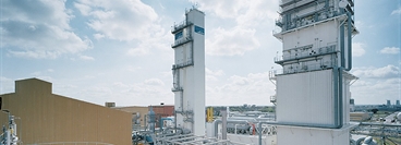 Hydrogen liquefier and air separation unit at Leuna, Germany.